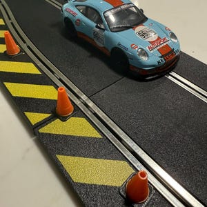 3D Printed 1:43 Scale Traffic Cones for  Dioramas x 24 pieces