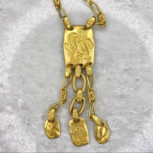 Vintage Liz Claiborne Seahorse Gold Necklace image 3