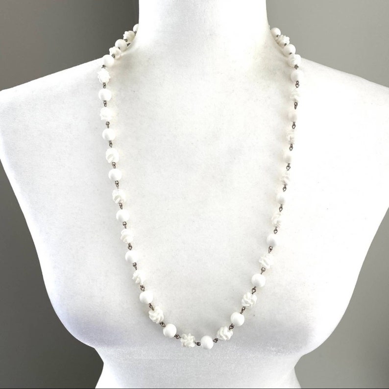 Vintage White Beaded Sarah Coventry Necklace - Etsy