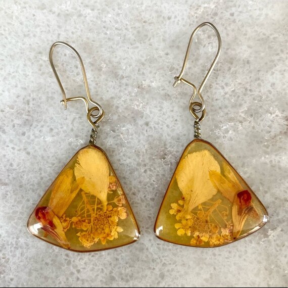 Vintage Cottagecore Resin Floral Earrings - Gem