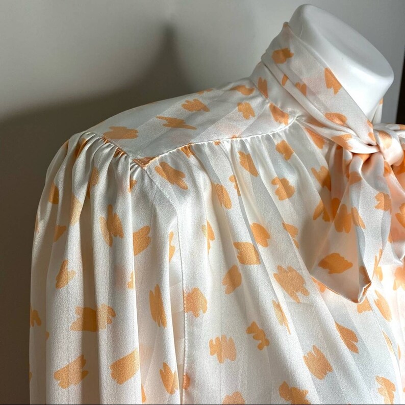 80s vintage Evan-Picone orange/white blouse image 5