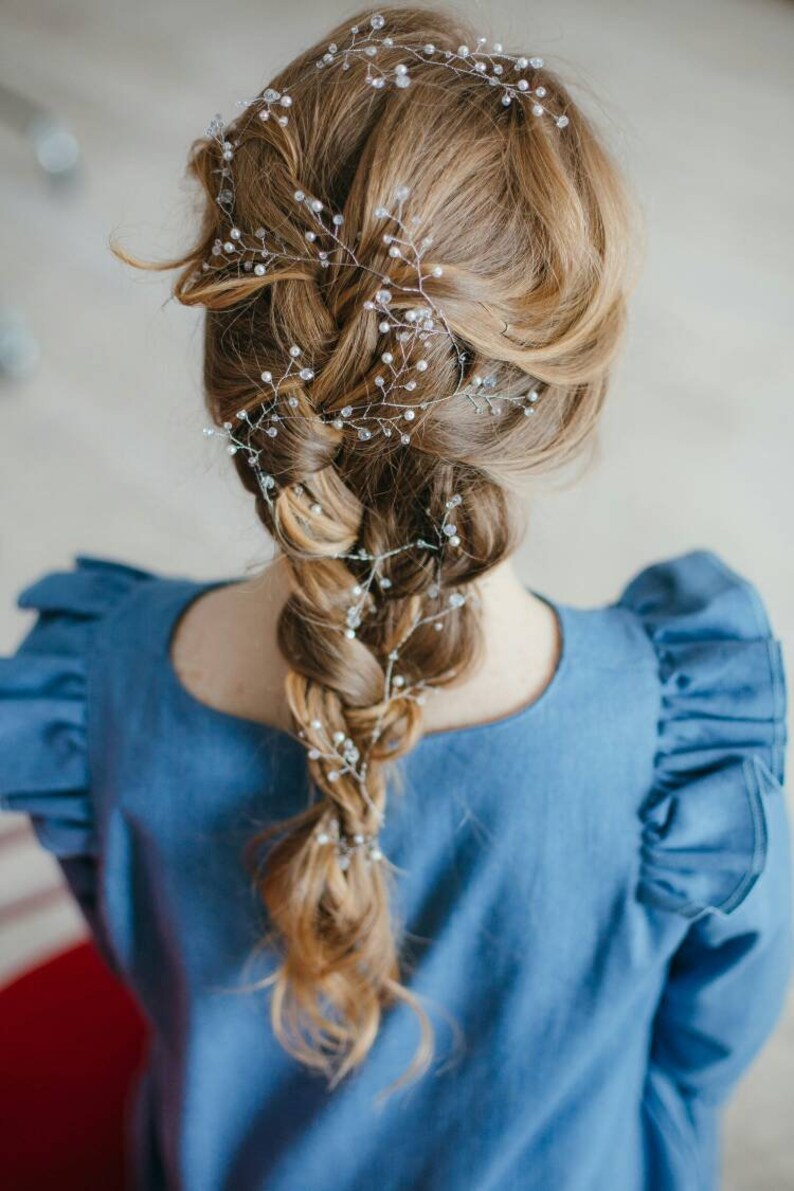 White hair vine,Crystal crown,White hair piece,Wedding hair vine,Bridal hair wreath,Wedding hair piece,Hair style,Beaded hair wreath