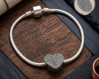 Custom Heart Fingerprint bead, Engraved Fingerprint, Handwriting Jewellery, Memorial memorial Heart Charm, Fingerprint Heart Charm