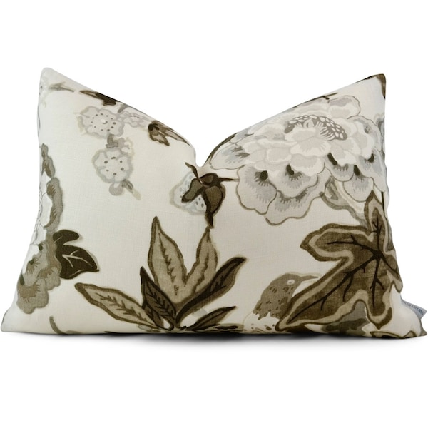 Bermuda Blossoms Snow Pillow Cover | F Schumacher |