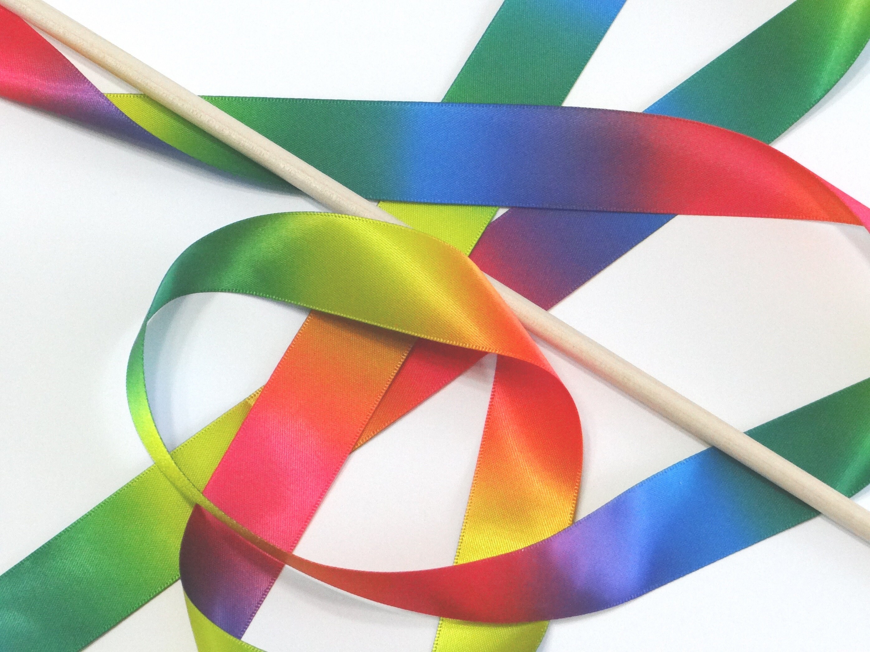 Fiddling Ribbon RIBBON WAND 5' Rainbow Satin Ribbon on 16