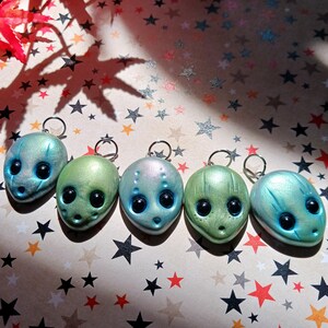 Alien charm necklace-cute kawaii alien pendant-alien charm-alien necklace-celestial jewelry-celestial charms-polymer clay alien necklace