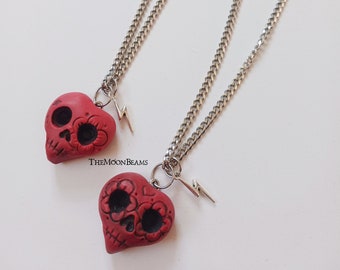 Collier ras de cou en forme de coeur en forme de crâne en sucre - Collier ras de cou coeur en pâte polymère - Cadeau effrayant pour la Saint-Valentin - Bijoux bijoux morts-tête de mort