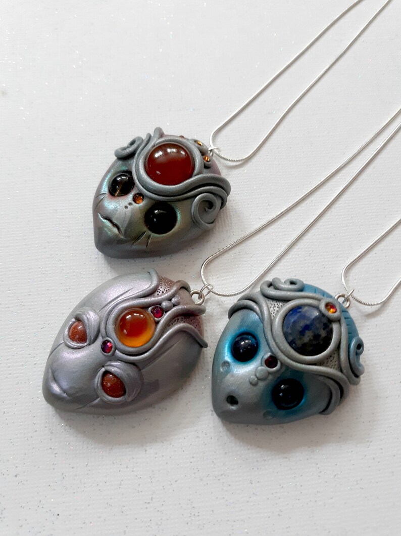 The Grays Uni Alien Pendant Hand Sculpted Face Necklace Ooak I Want To Believe Extraterrestrial Tiny Ufo
