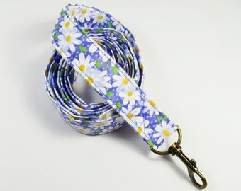 DAISIES fabric dog leash, dog leashes, purple daisy dog leash, long pet leash, pet leash, spring leash