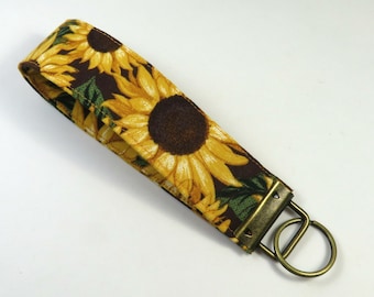 SUNFLOWER fabric badge holder, fabric keyfob, Sunflower keychain, sunflower wristlet, sunflower badge,floral wristlet,Yellow flower keychain