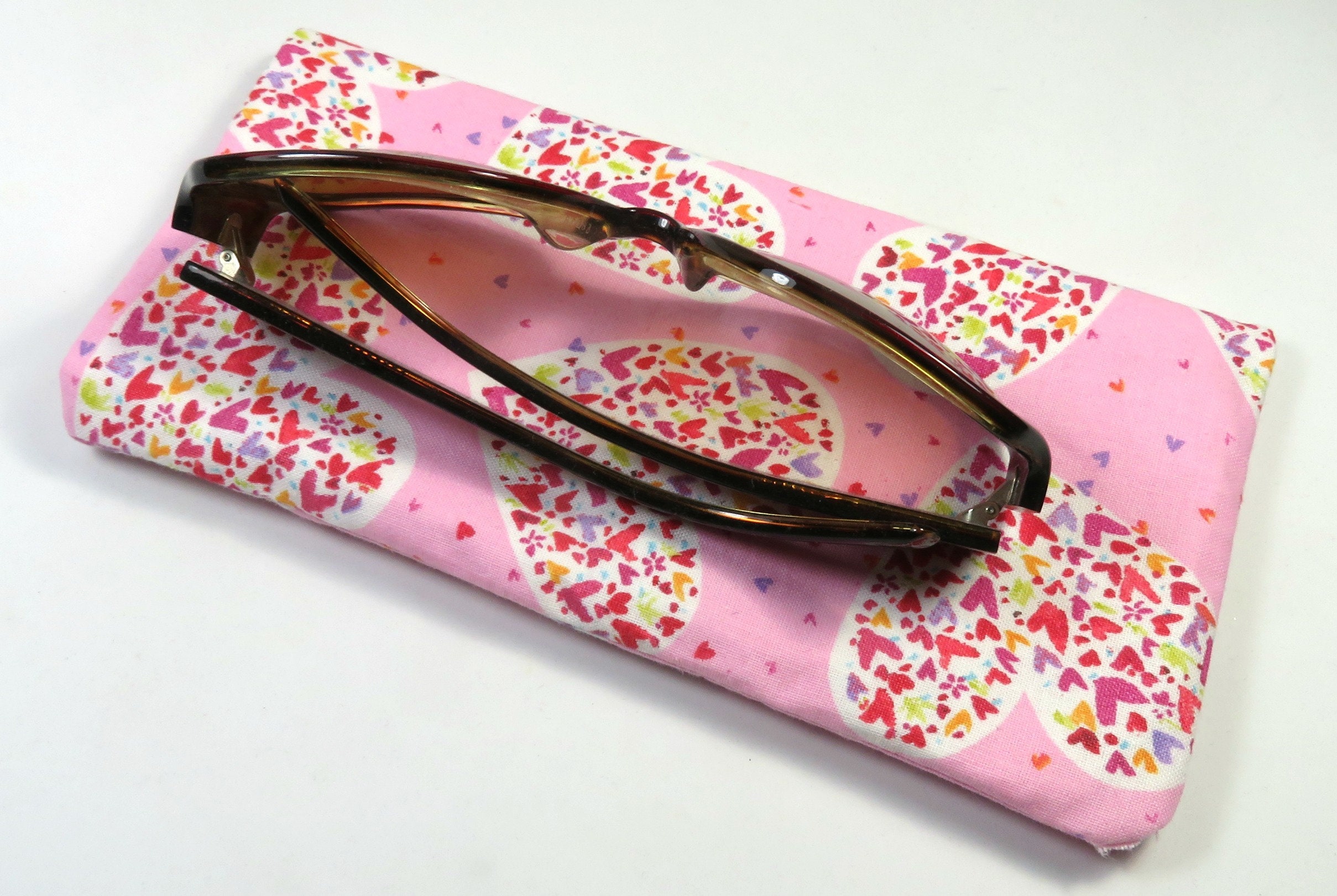 Handpainted eyeglass case original pink Hearts