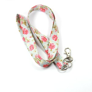 COUNTRY ROSES Fabric lanyard, Roses Badge Holder, Roses Fabric Lanyard