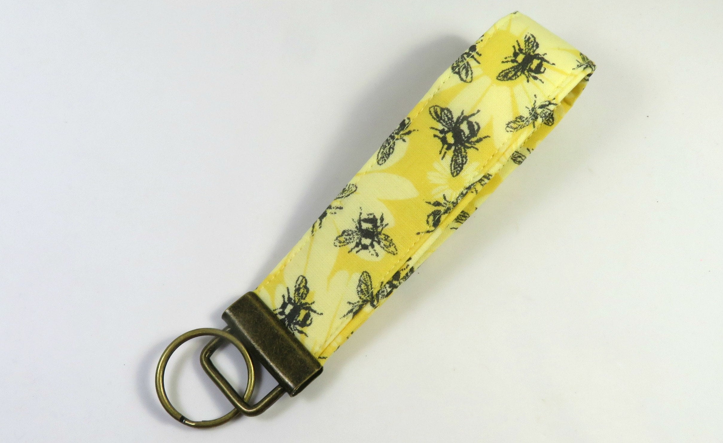 Spring Keychain Bee BEE Fabric Keychain, Humming Bee Keyfob, Yellow Sunflower Fabric ...