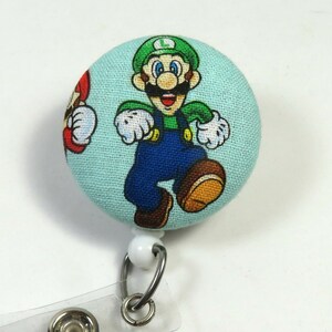 BROTHERS stof knop reel, Luigi badge houder, Luigi lanyard, knop badge houder, intrekbare badge houder, rekbare badge houder