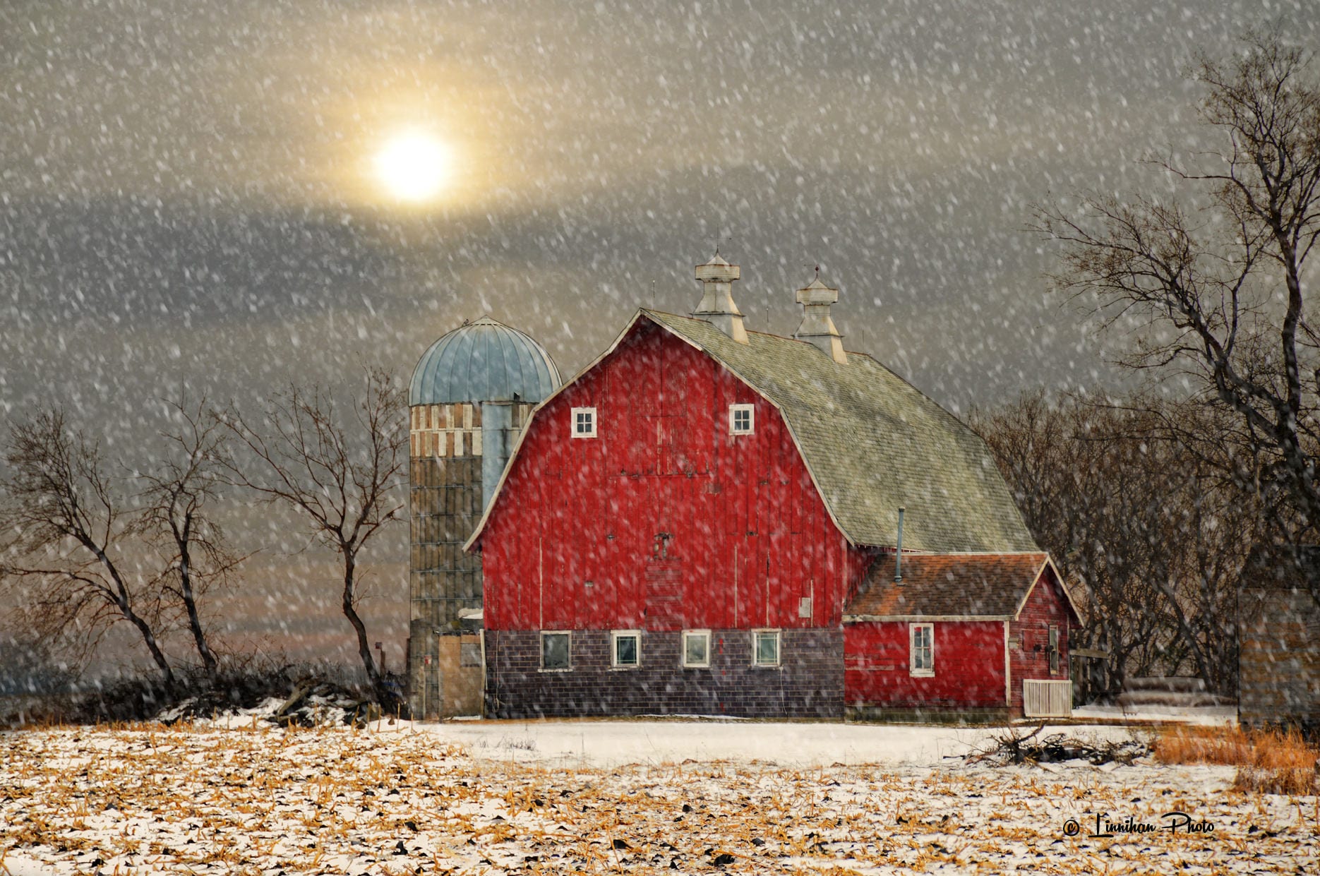 Red Barn in Snow 167 old red barn print photograph winter Etsy