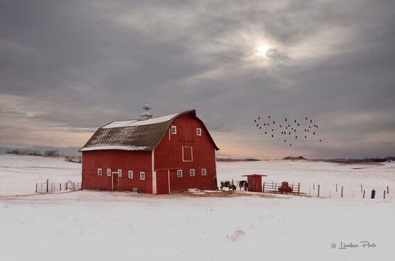 Huber Barn 190 Old Red Barn Print Photograph Winter Etsy