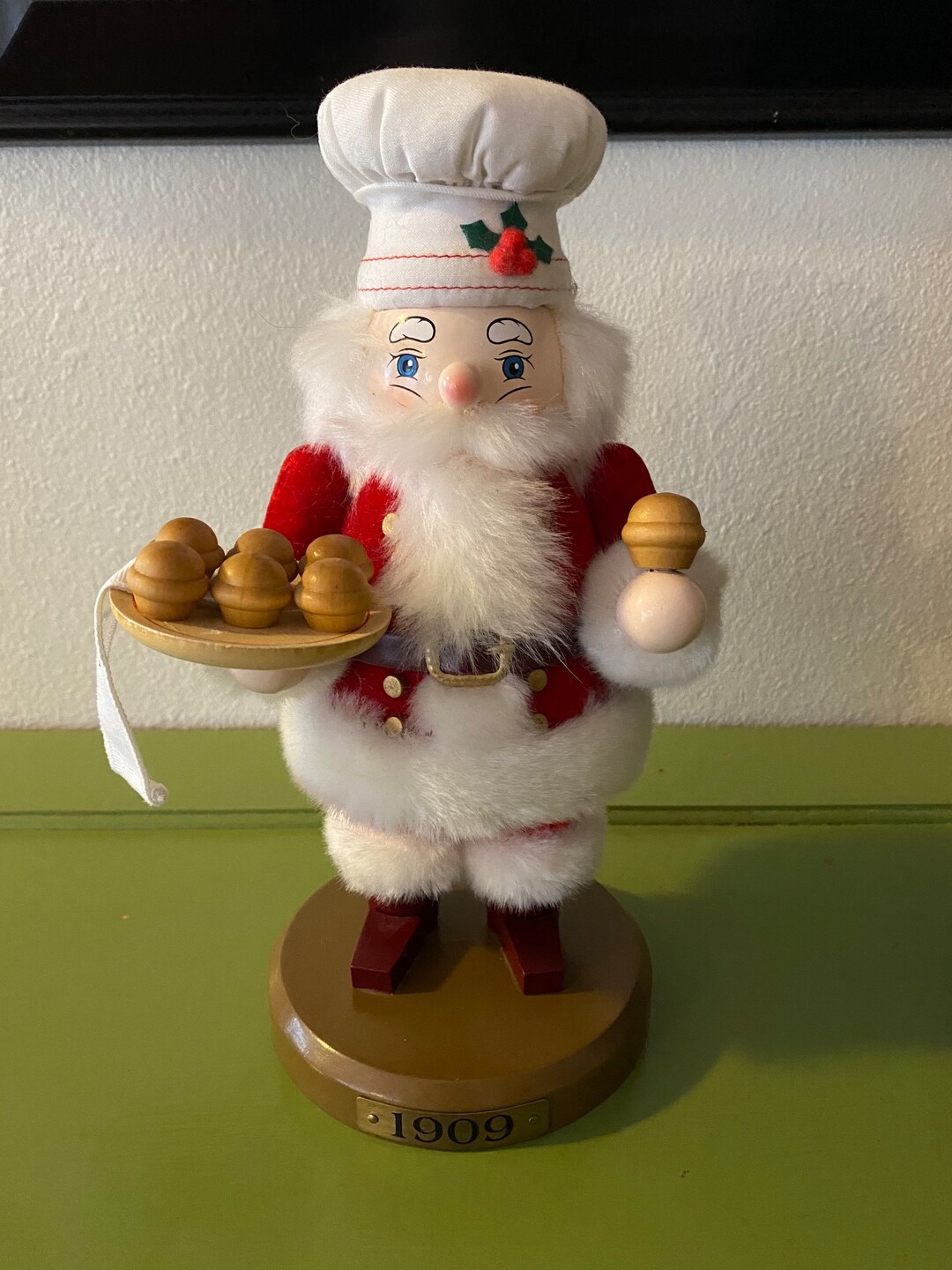 Santa Nutcracker