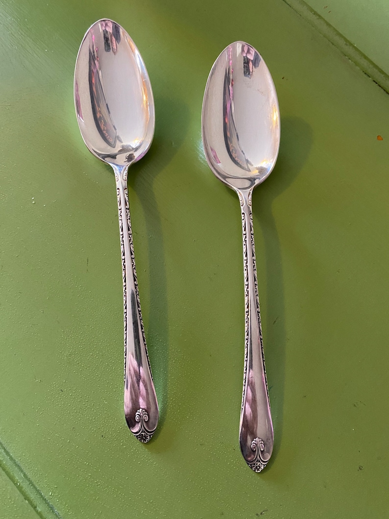 2 Vintage WM Rogers & Son Silver Spoons Etsy