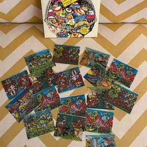 1980s Easter egg decorating kit (GG)