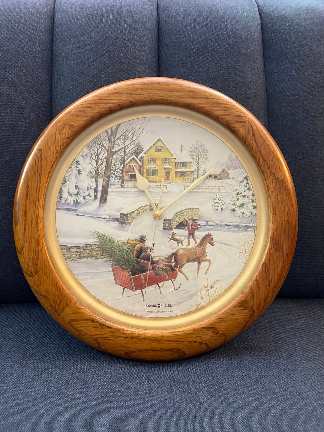 Beautiful Vintage Howard Miller Christmas Clock Etsy