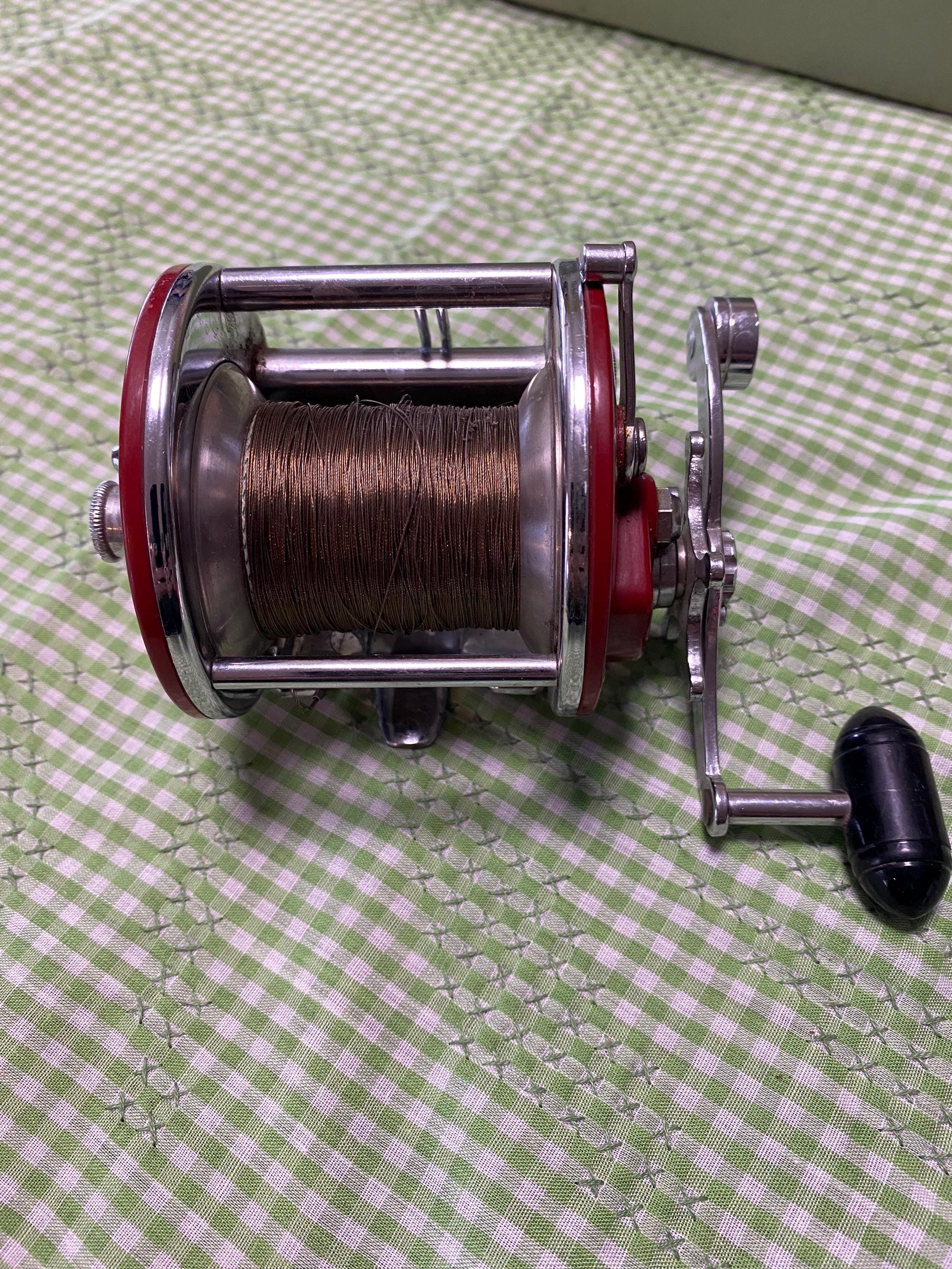 baitcast 209 penn reels Peer No Baitcasting Fishing Vintage Outdoor Sporting Eq t42 Emporium Inside the Penn Level Wind reels youll find precision machined stainless steel pinion gears with high strength bronze alloy main gears Penn 209M General Purpose Level