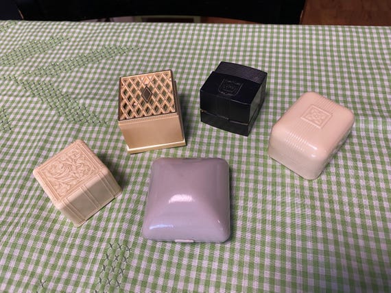 5 vintage presentation ring boxes celluloid plast… - image 1