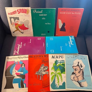 Lot of Vintage piano sheet music (pap-2)
