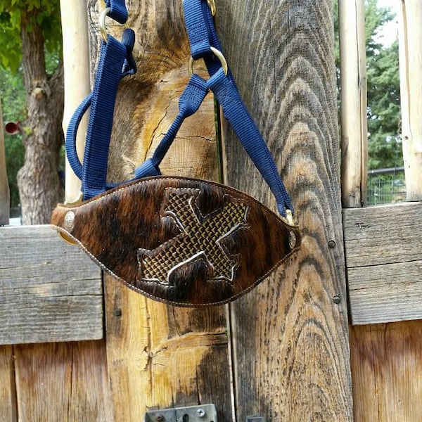 Ready to ship & free domestic shipping!Hair on hide bronc halter