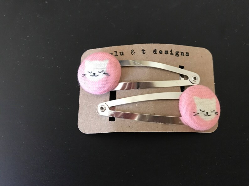 cat barrette