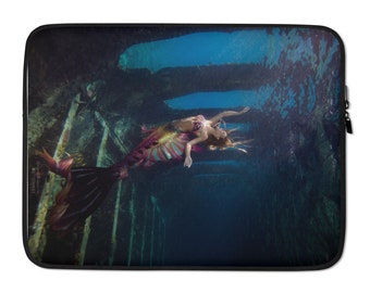 Laptop Sleeve - Mermaid Shipwreck