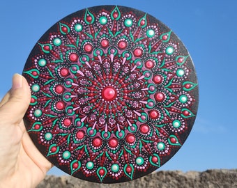 Mandala rond mandala peint à la main mandala rond rouge vert la vie en détail mandala à points mandala original mandala à géométrie sacrée mandala de 17 cm mandala