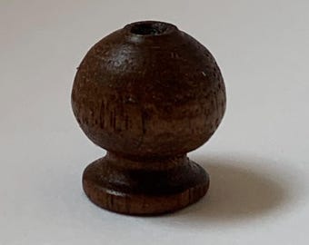 Jarrón de nogal para casa de muñecas, hecho a mano, miniatura a escala 1:12