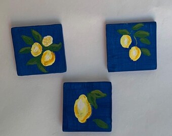 Placas miniatura de limón: Decoración de pared para casa de muñecas pintada a mano, juego de 3