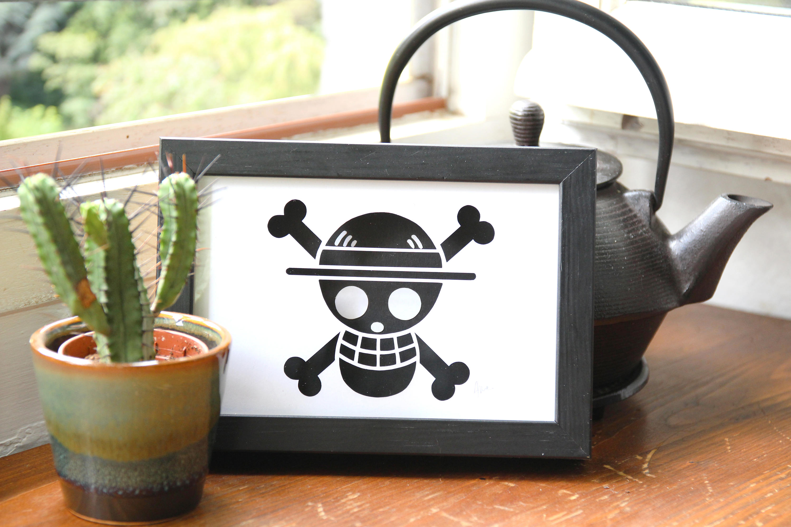 Cadre One piece en papier découpé blanc sur fond noir 10x15cm Etsy