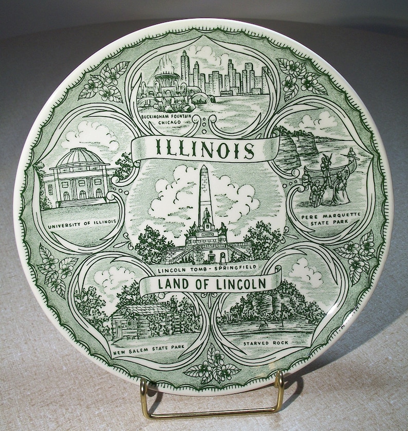 New Salem Buckingham Fountain University of Illinois Pere Marquette Starved Rock Lincoln Tomb Land of Lincoln Illinois Souvenir Plate