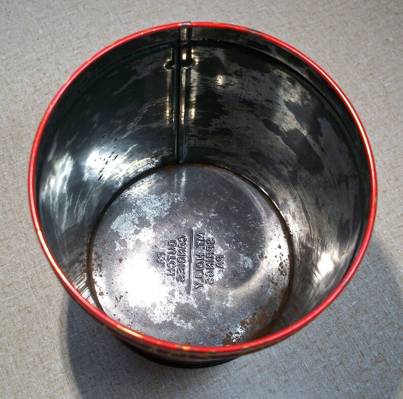 Brittle Hearts Distelfinks German Folk Art Folk Art Stars Holly Springs Birds Tulips Circles Pennsylvania Dutch Peanut Crunch Tin