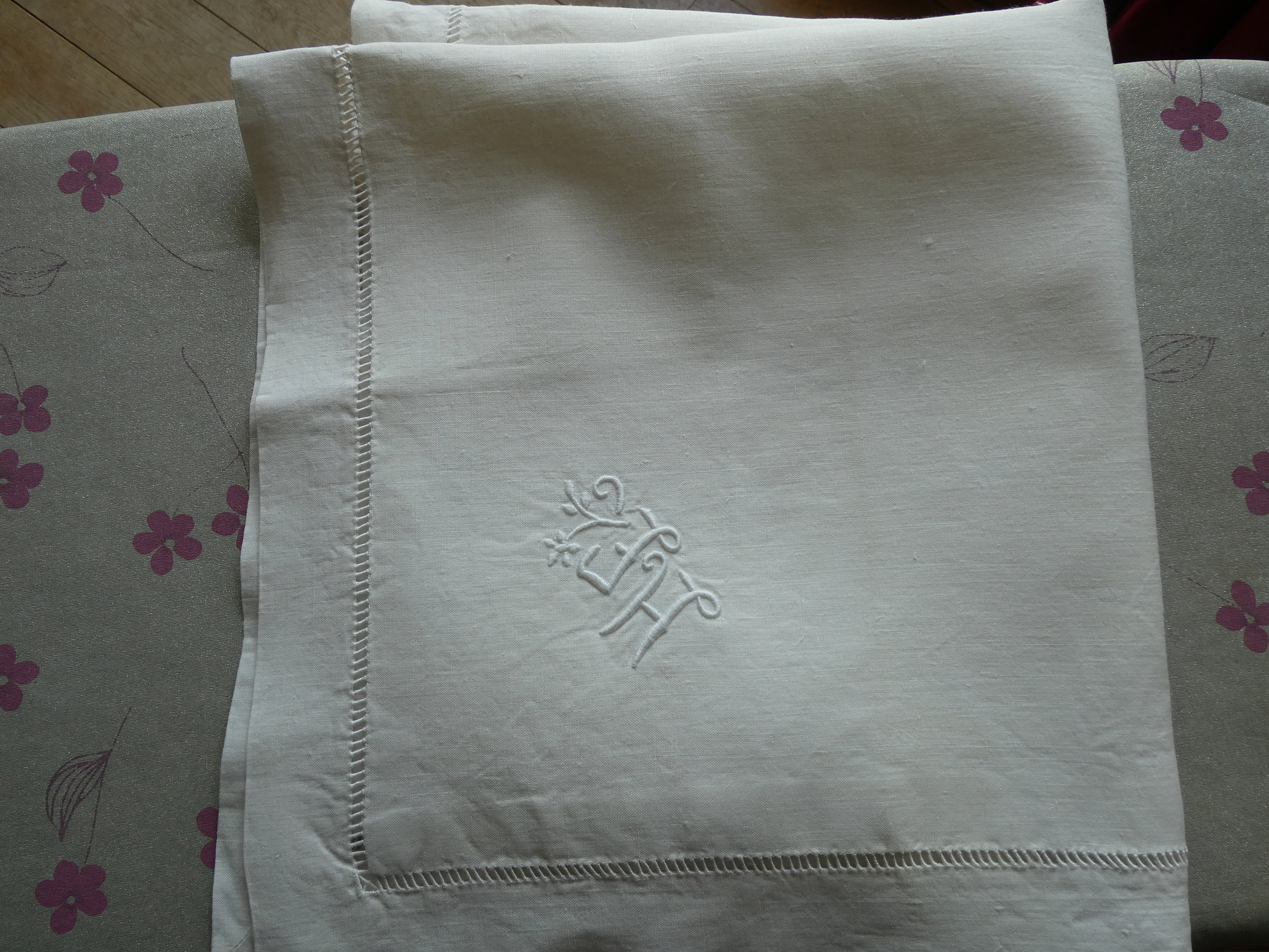 Vintage Français Linge de Lit Pure Linen Taie d'oreiller Brodée et Monogrammée Hf 0322042-2270