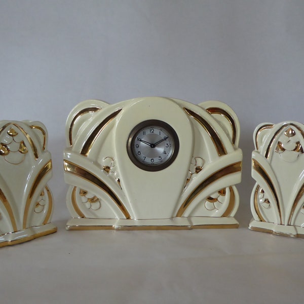 Vintage French Art Deco Mantle Clock with Conforming Vases Garniture 0619008-829