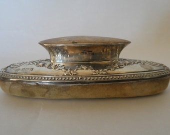 Antique British Hallmarked Silver Nail Buffer William Hutton and Sons Birmingham 1906 0323007-2588  No free shipping to USA