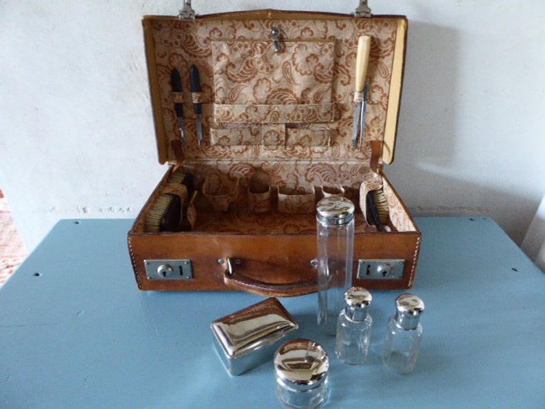 Vintage French Leather Travelling Vanity Case Travel Set 0518007 582