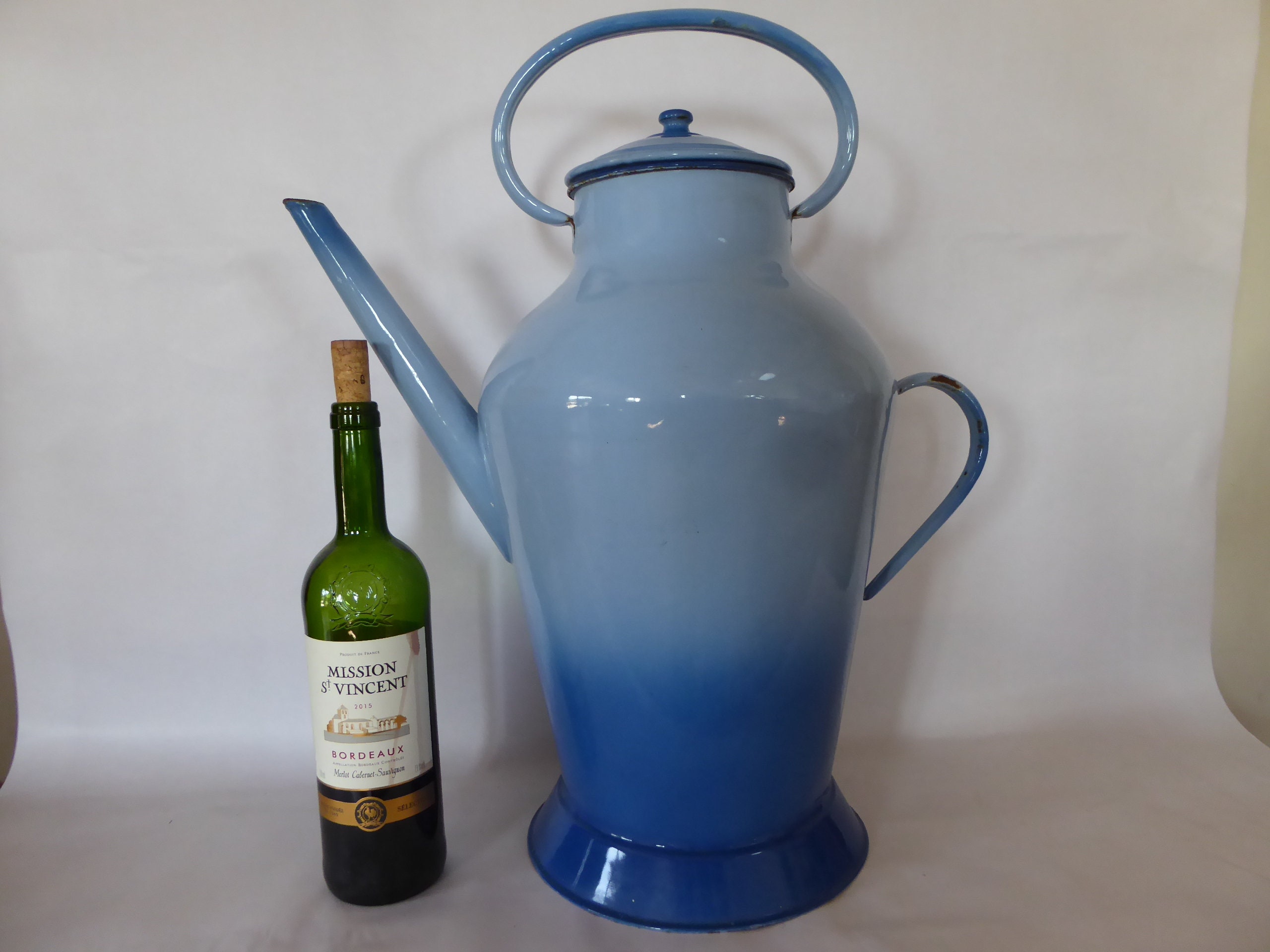 Vintage Surdimensionné Français Graduated Blue Enamel Pitcher 0521012-1790