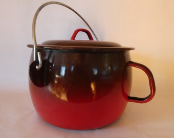 Vintage French Red Brown Enamelled Metal Cookpot Casserole with Handle and Lid 0122014-2137 Please request shipping cost for USA