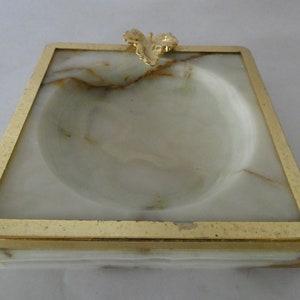 Vintage Mid-Century Aschenbecher aus grünem Onyx 0822006-2426 Kein kostenloser Versand in die USA
