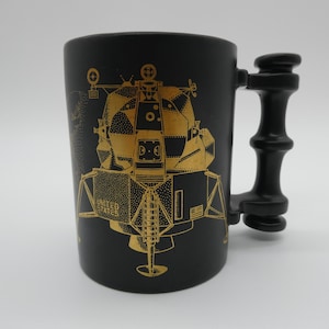 Vintage Commemorative 1969 Apollo 11 Moon Landing Mug Portmeirion Pottery John Cuffley 0125006-2914 Please request shipping cost for USA