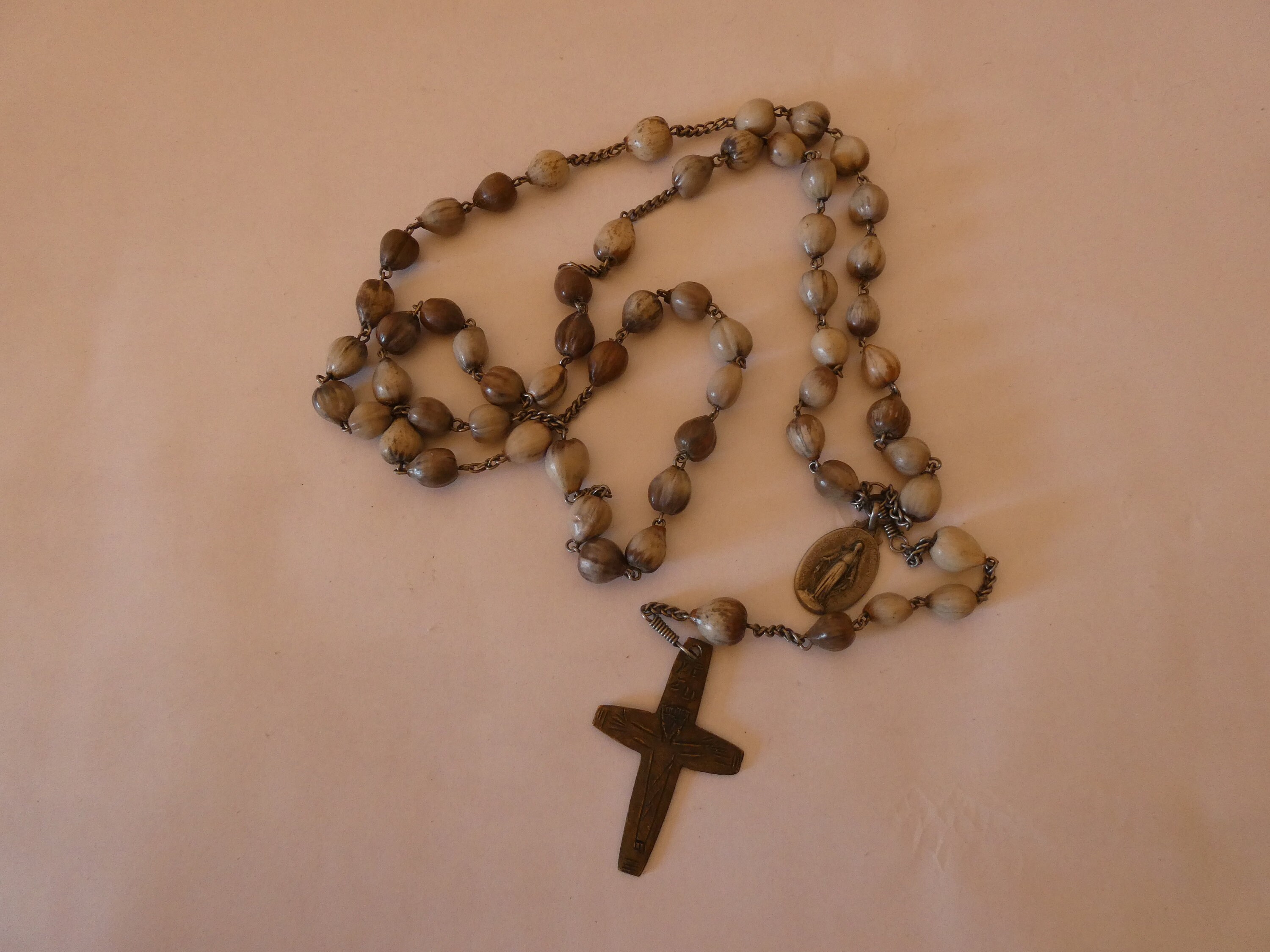 Vintage Français Grey Seeds Beads Five Decade Rosaire ou Chaplet de Design Contemporain 0122045-2171