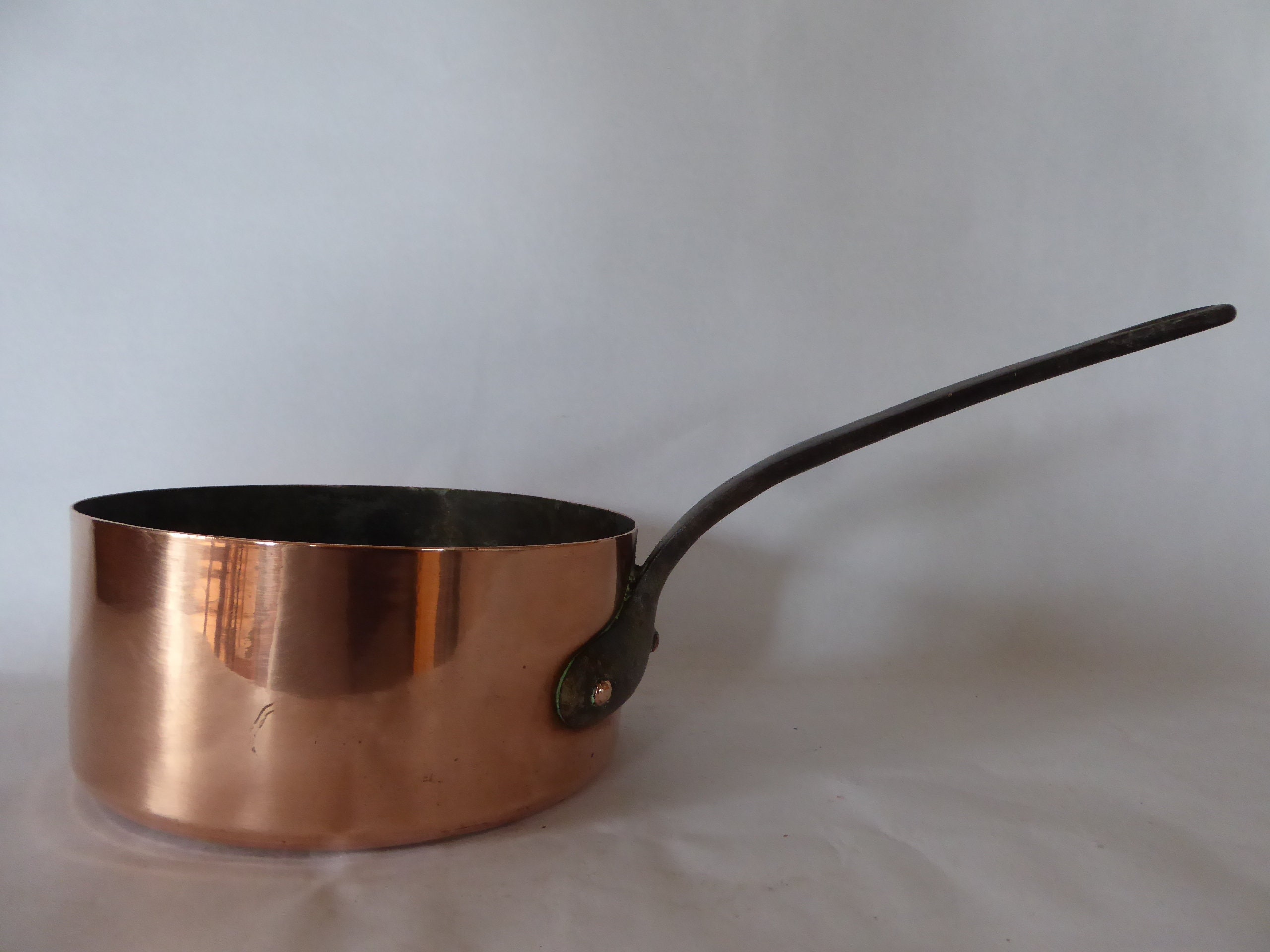 Vintage Français Cuivré avec Poignée en Fonte Trou Pour Pendaison 0521032-1812