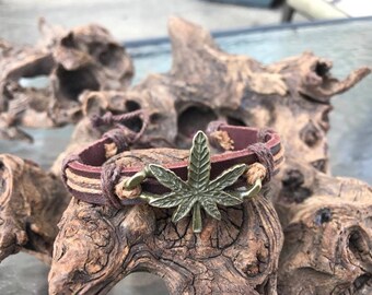 Green leaf Medicine bracelet
