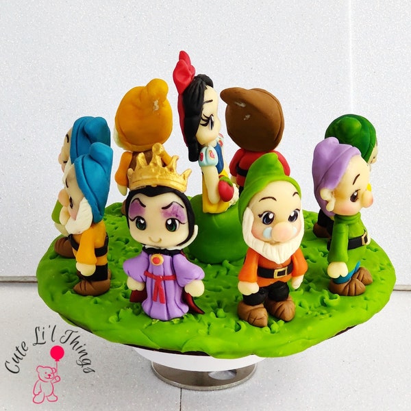 SNOW WHITE Clay dolls ,clay dolls ,princess figures ,bow centerpieces, Frozen, Anna Elsa , Jasmine, ,hairbands bows ,Polymer cla