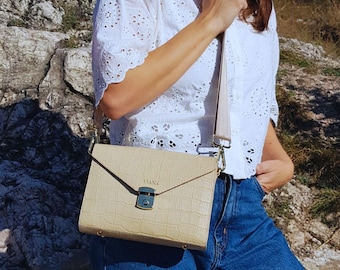 Bolso bandolera de piel de vacuno con relieve de cocodrilo beige - Minibolso con correa convertible