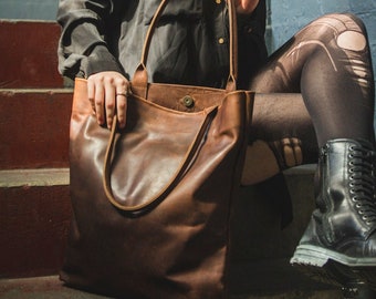 The Distressed Brown Leather Tote, Shopper Bag